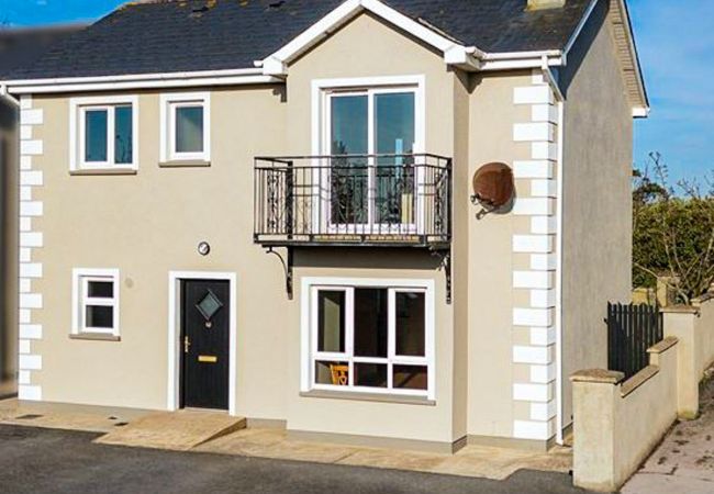  in Dunmore East - Seacliff Holiday Home No. 43