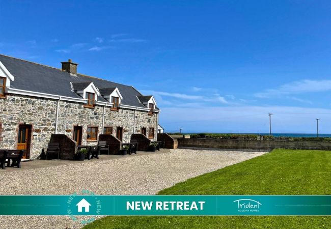 Tuskar Holiday Cottage Kilmore Quay, Wexford. Stone cottage, sea views. 