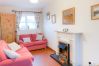 Cottage in Kilmore Quay - Tuskar Holiday Cottage, Mill Road Farm