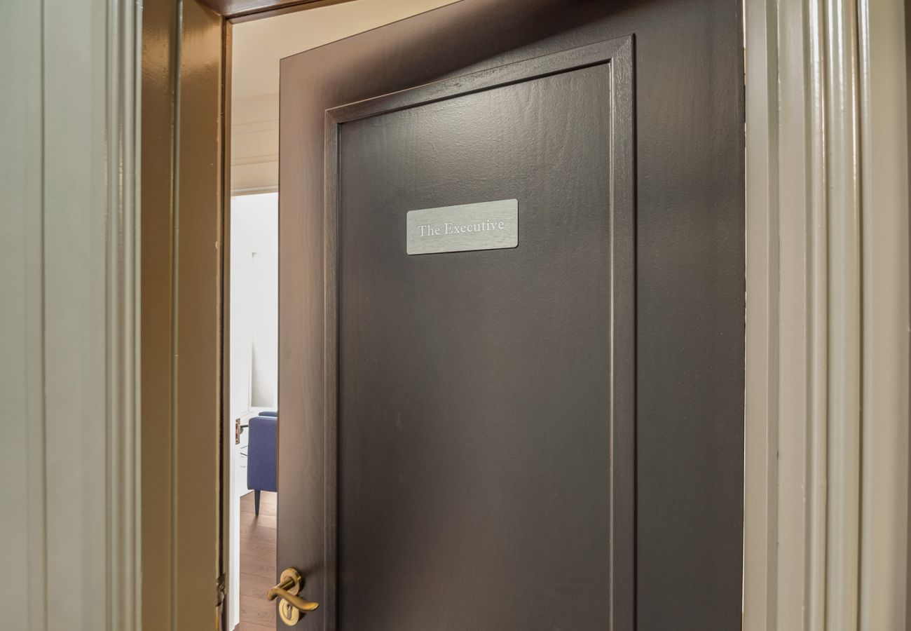 Clifden Boutique Apartment. Apartment own door. 