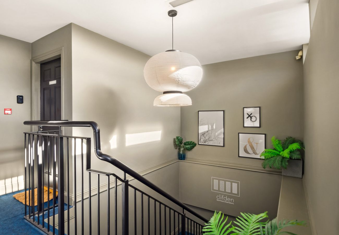 Clifden Boutique Apartment. Stairwell