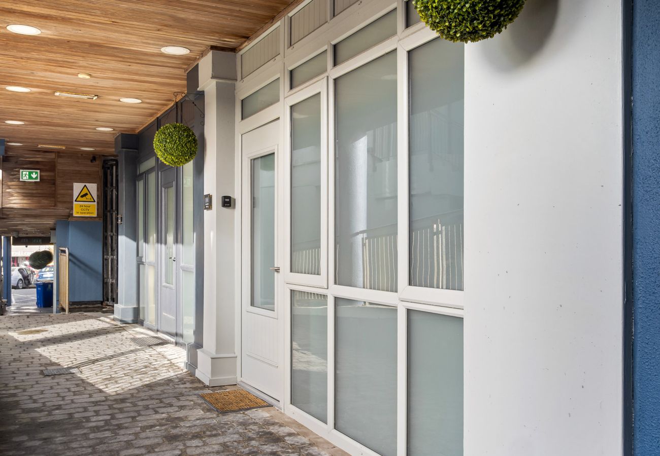 Town Centre Studio Clifden. Stylish Design street enterance