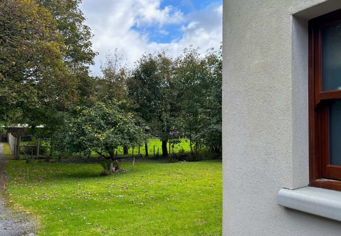 Kylemore Woodland Holiday Apartment. Garden, woodland. 