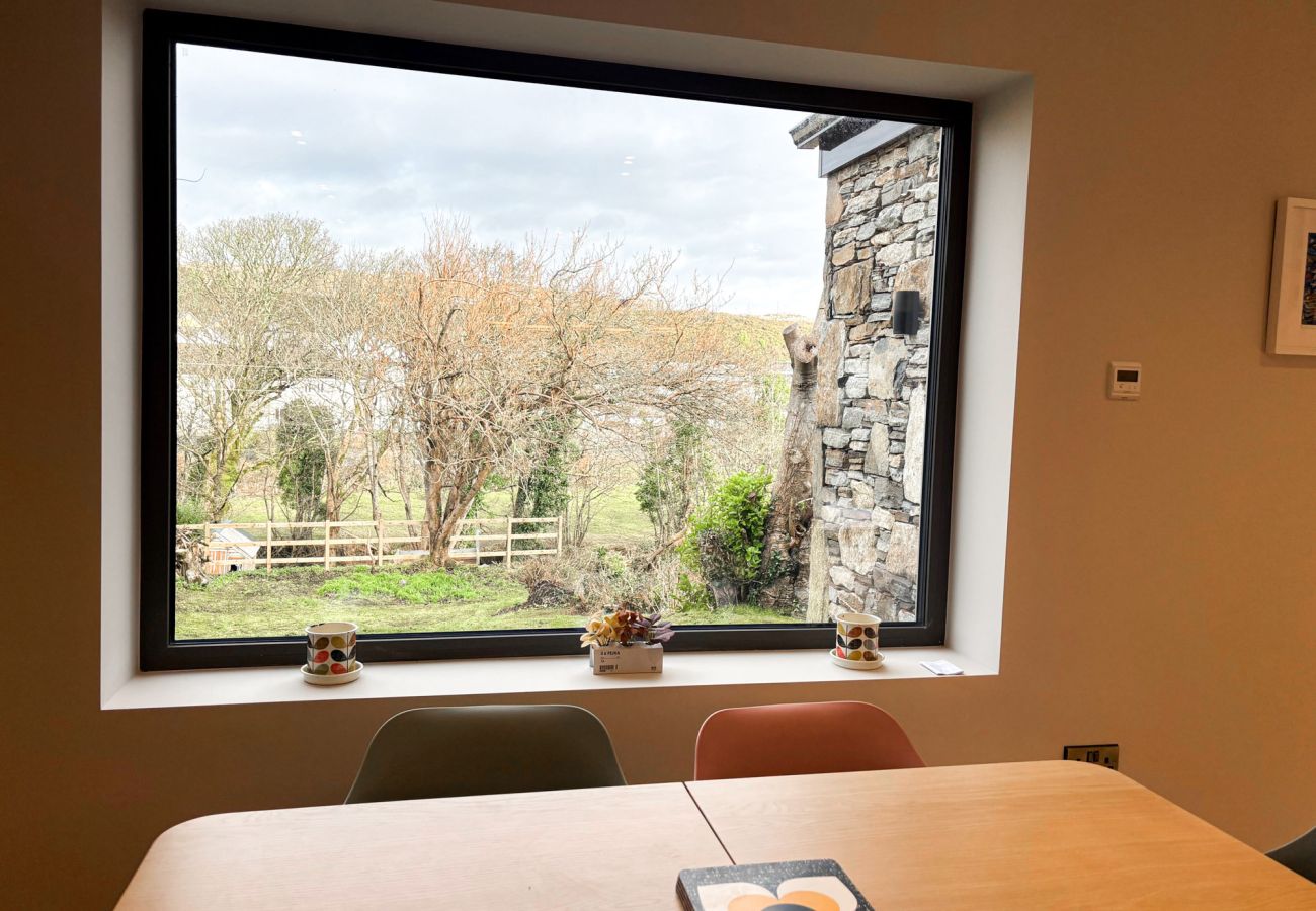 Clifden Holiday Home. Modern luxury home. Great views