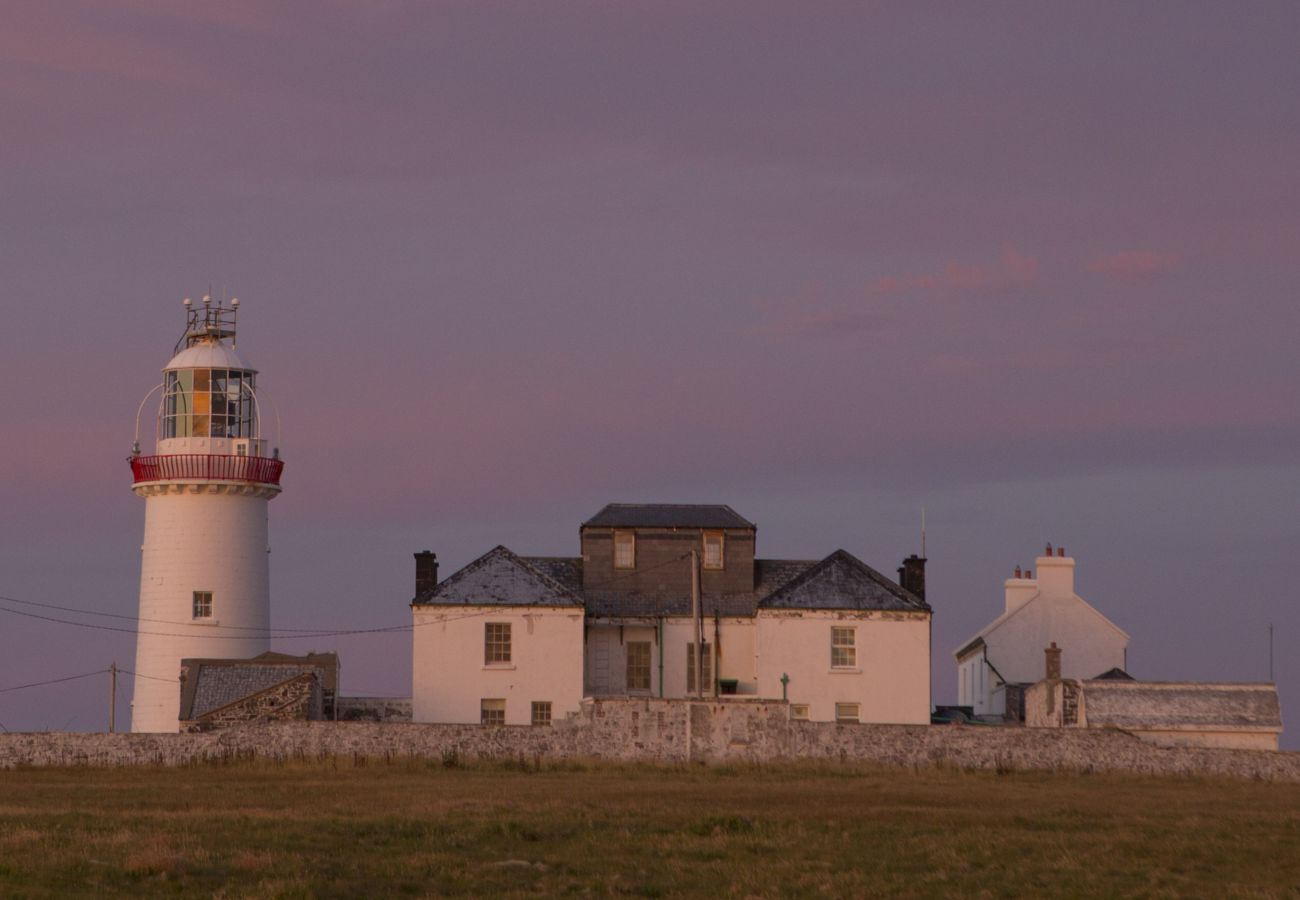 Moore Bay Holiday Village 8D. Kilkee family holiday home. Loop Head lighthouse. 